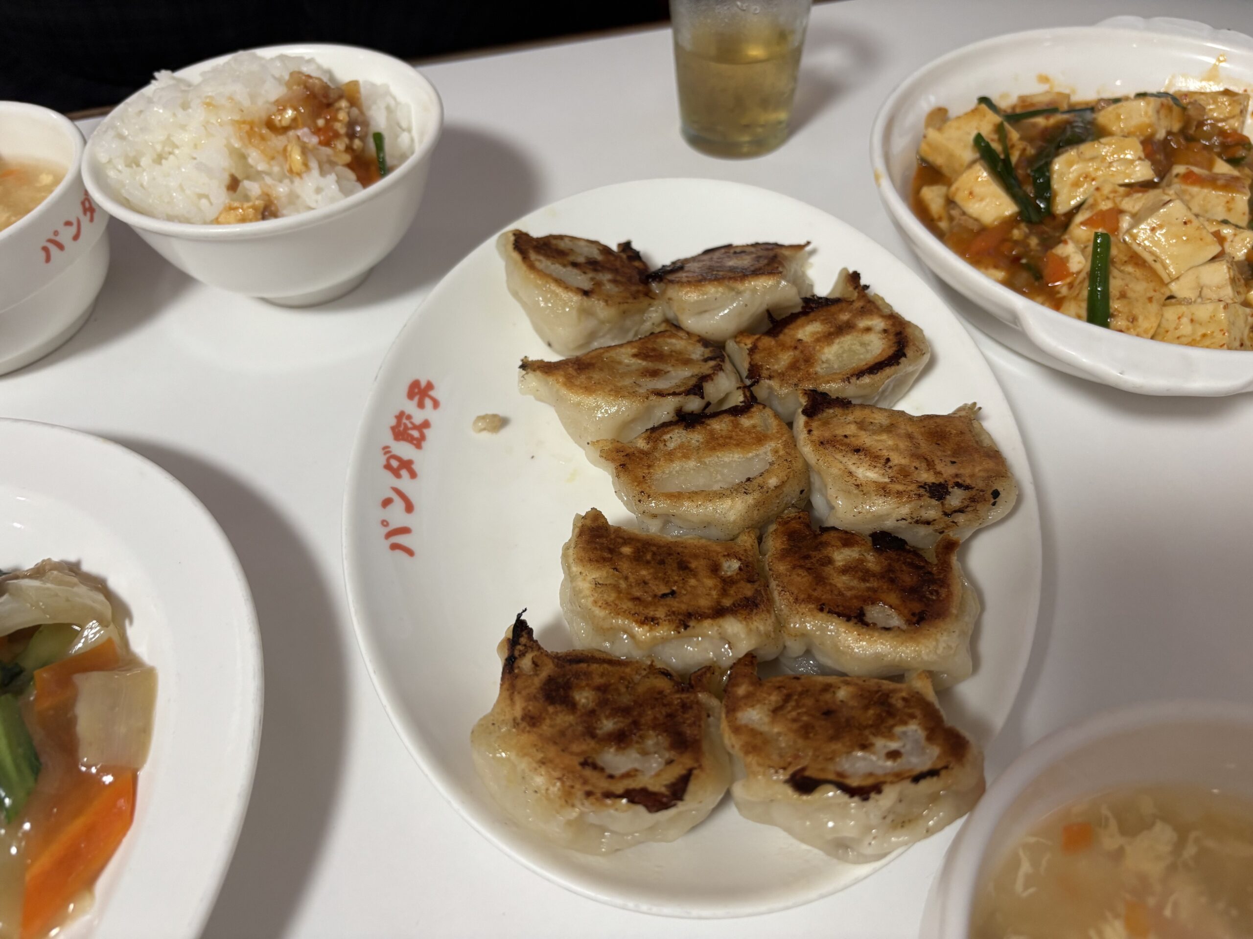 ぱんだまんまの肉汁たっぷり餃子